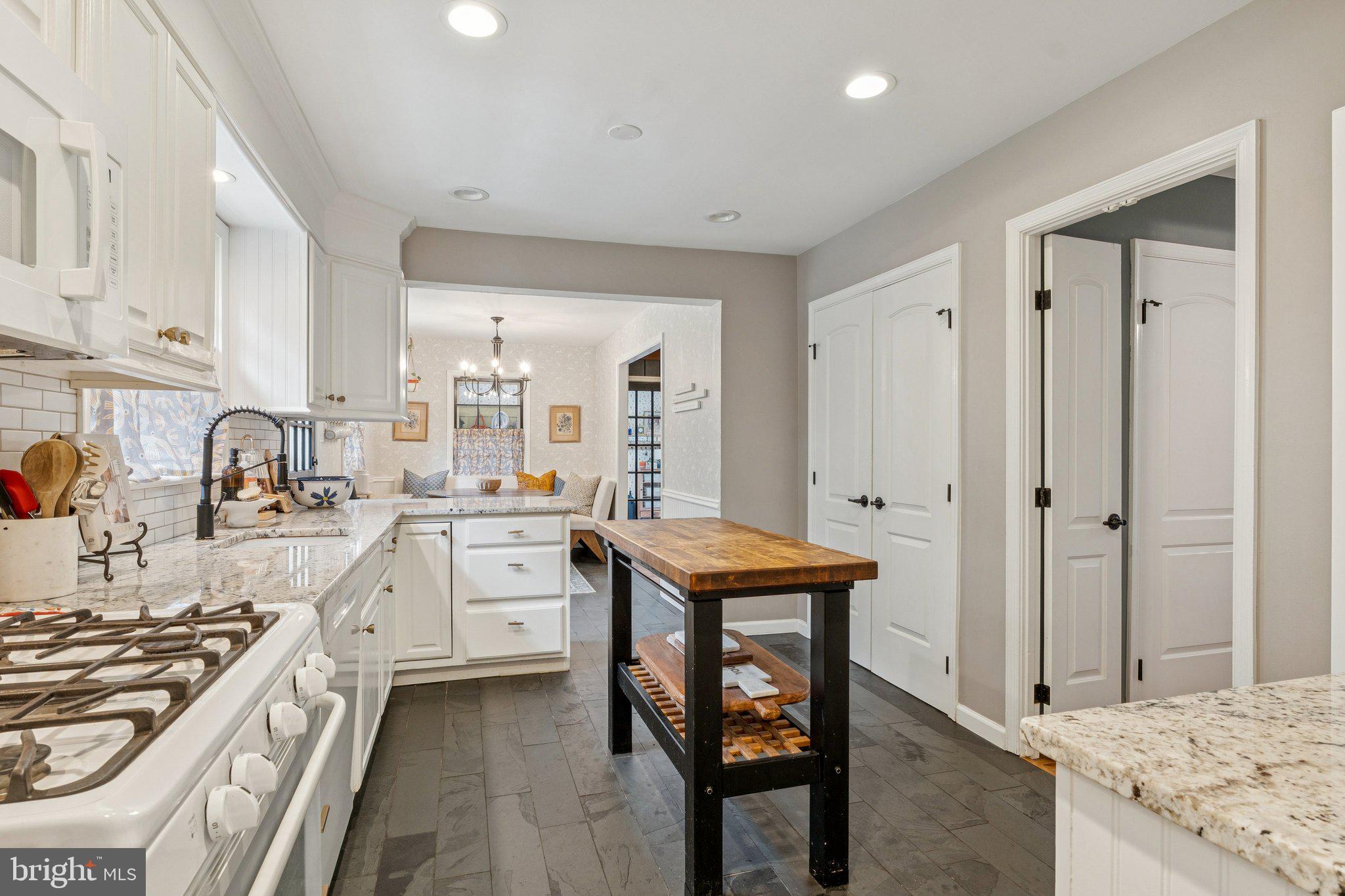509 WHITINGHAM DRIVE