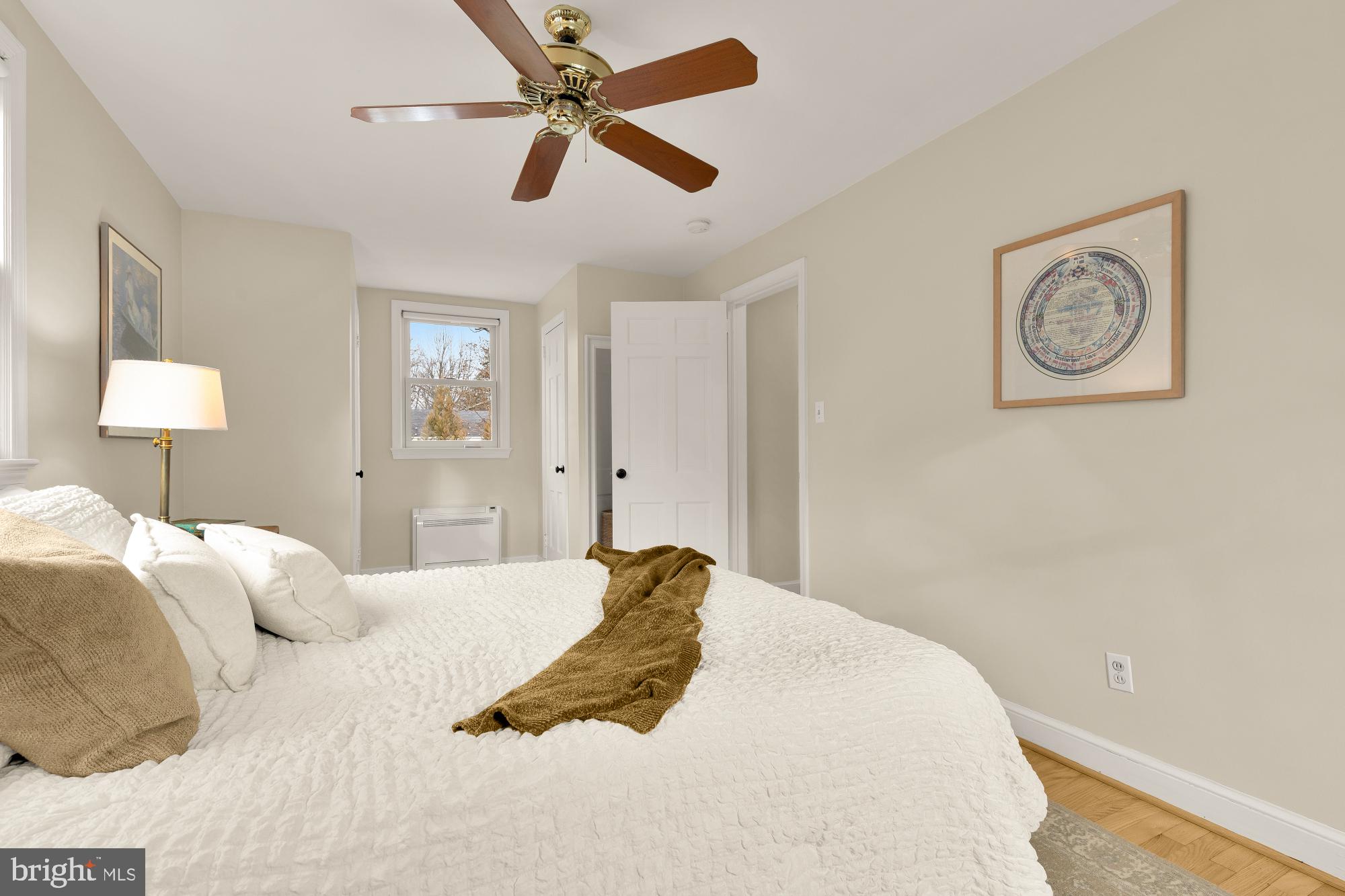 1511 LIVE OAK DRIVE