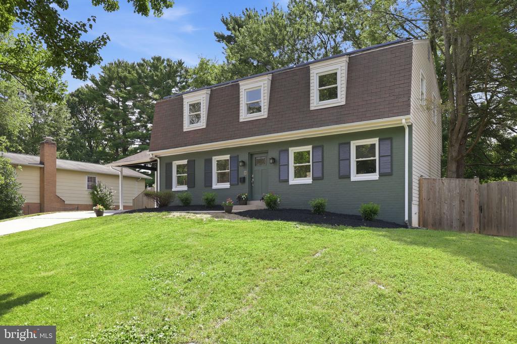 1005 W NOLCREST DRIVE W