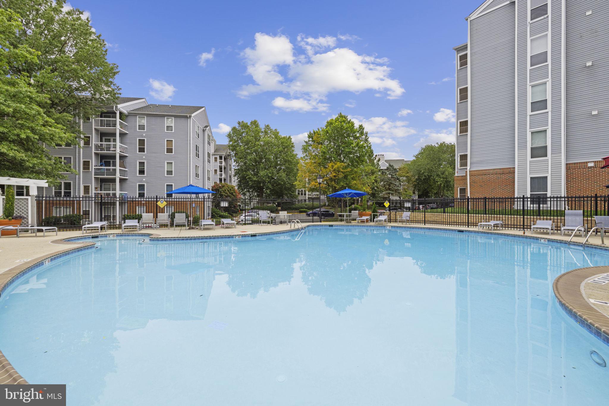 3179 SUMMIT SQUARE DRIVE 2-C2
