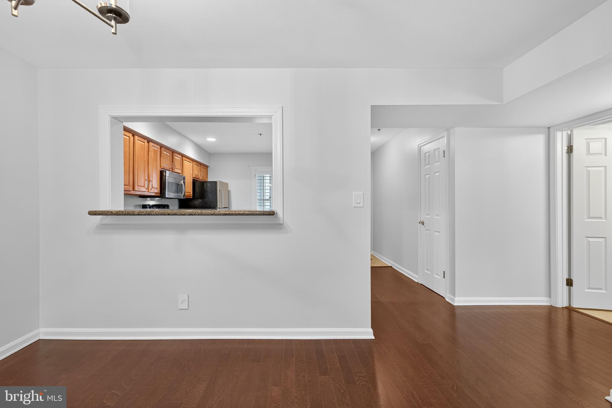 3179 SUMMIT SQUARE DRIVE 2-C2