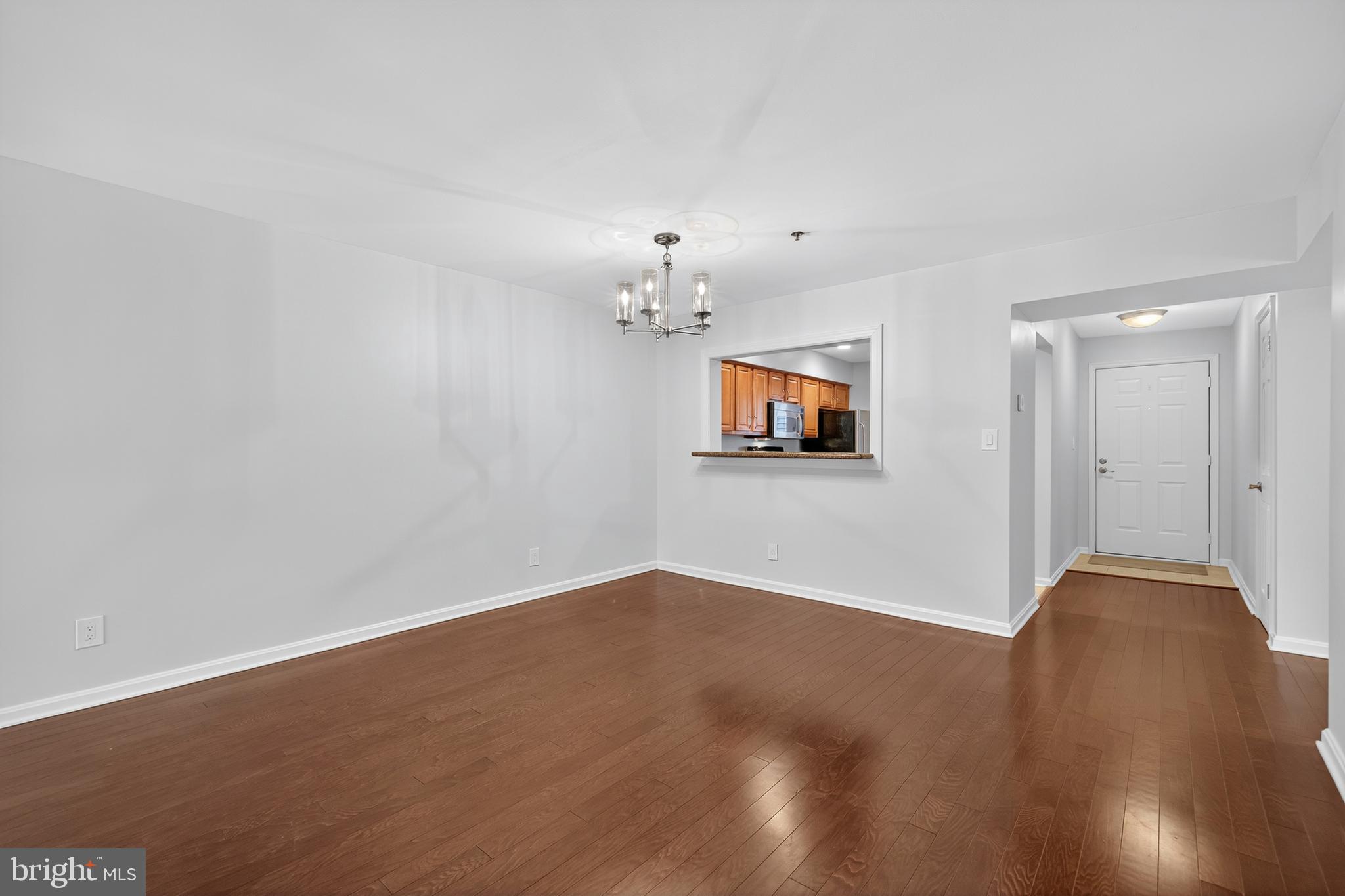 3179 SUMMIT SQUARE DRIVE 2-C2