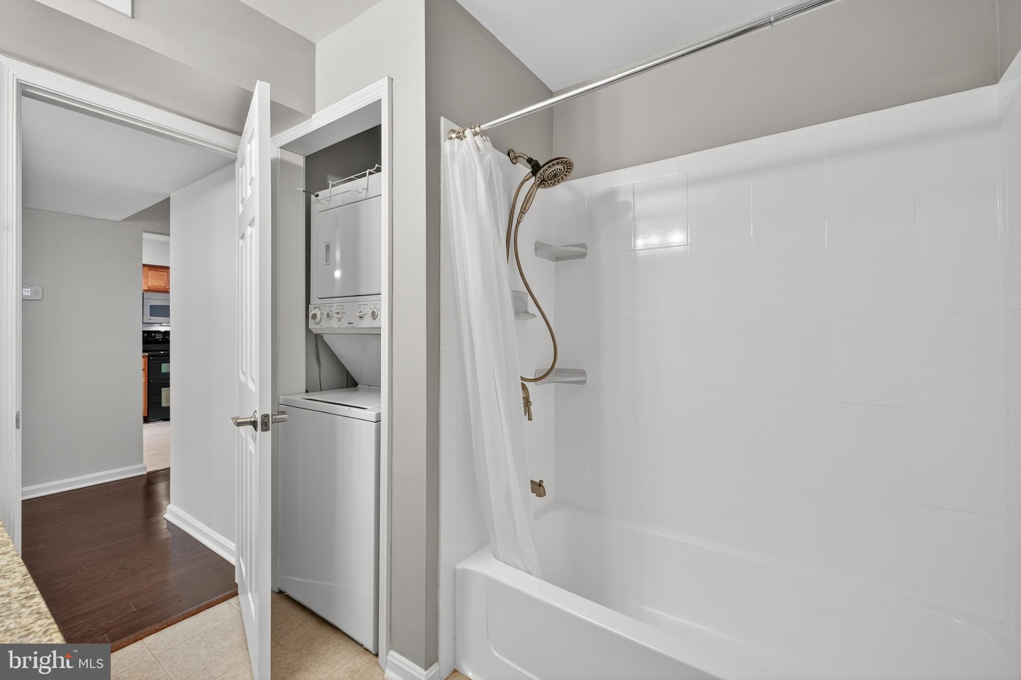 3179 SUMMIT SQUARE DRIVE 2-C2
