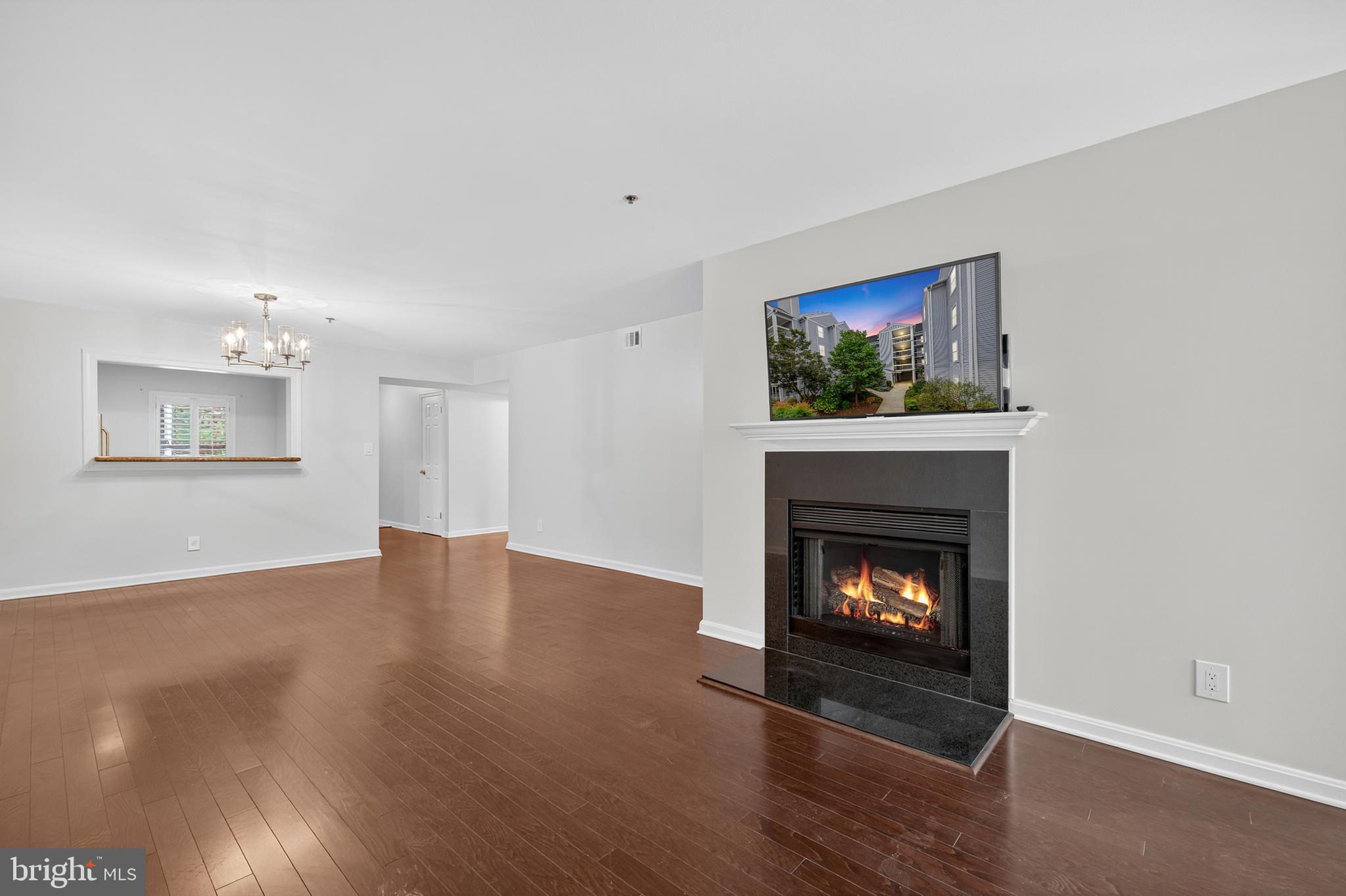 3179 SUMMIT SQUARE DRIVE 2-C2