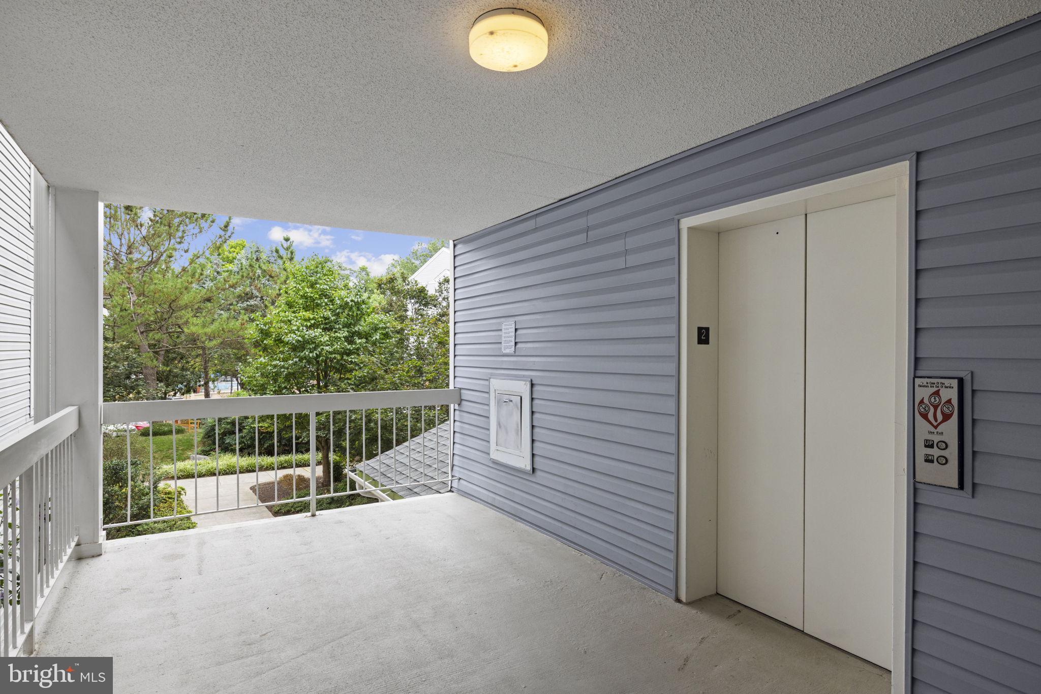 3179 SUMMIT SQUARE DRIVE 2-C2
