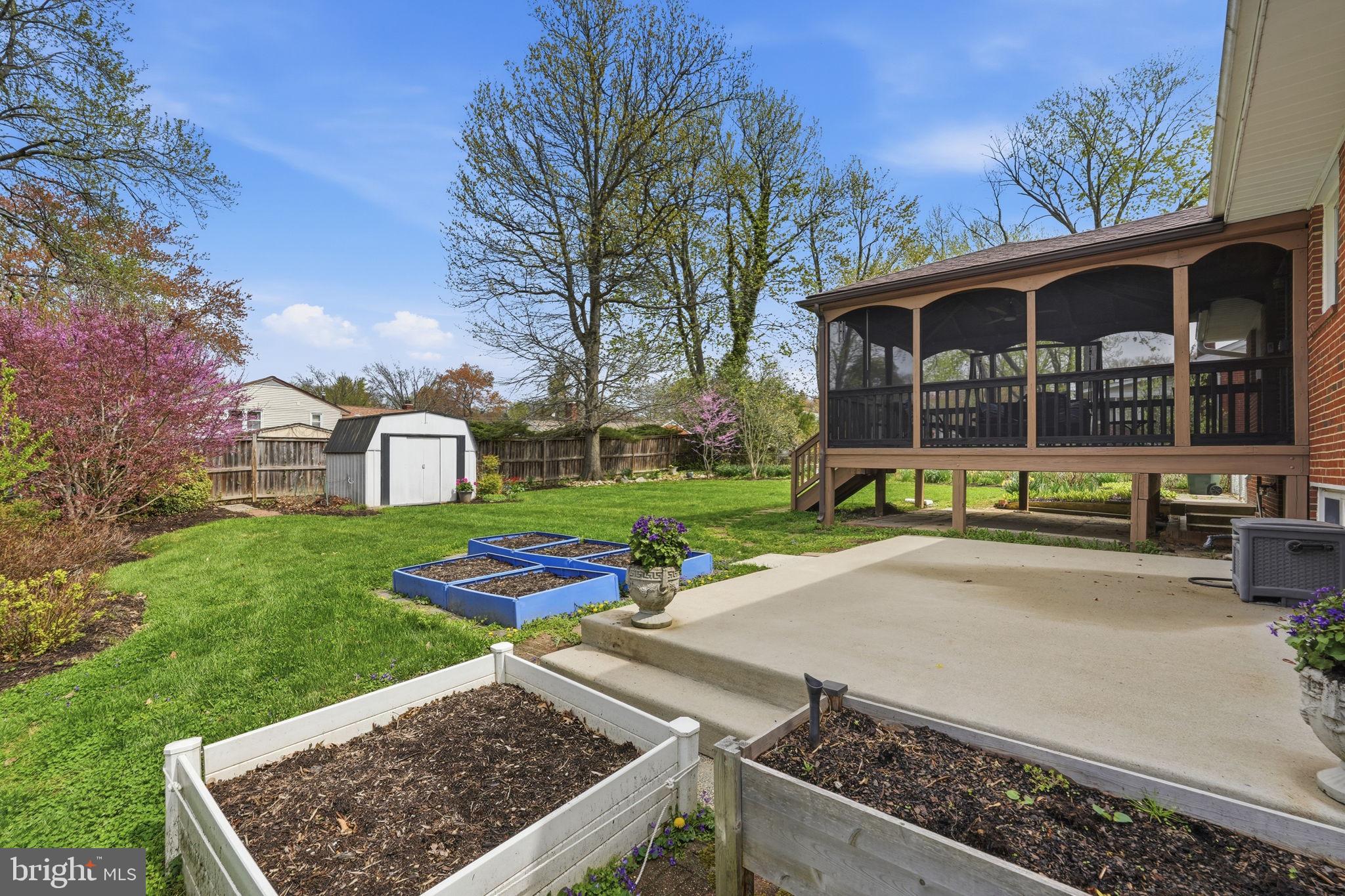 8110 CARRICK LANE