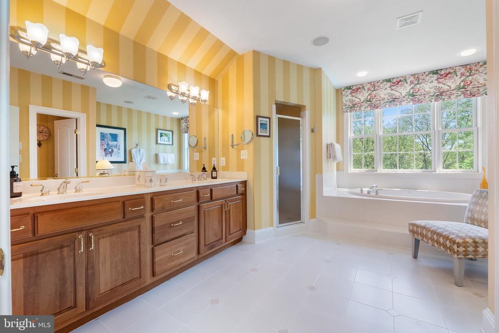 40959 PACER LANE