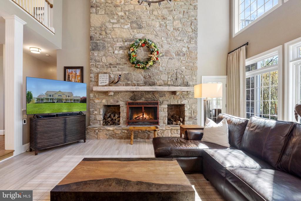 40959 PACER LANE