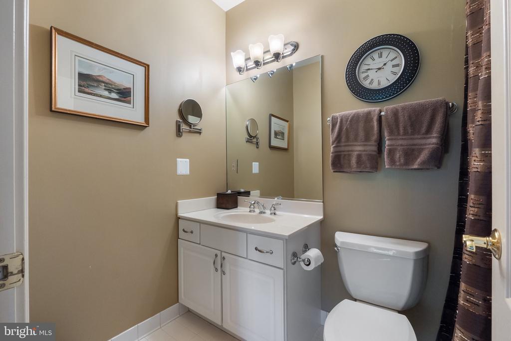 40959 PACER LANE