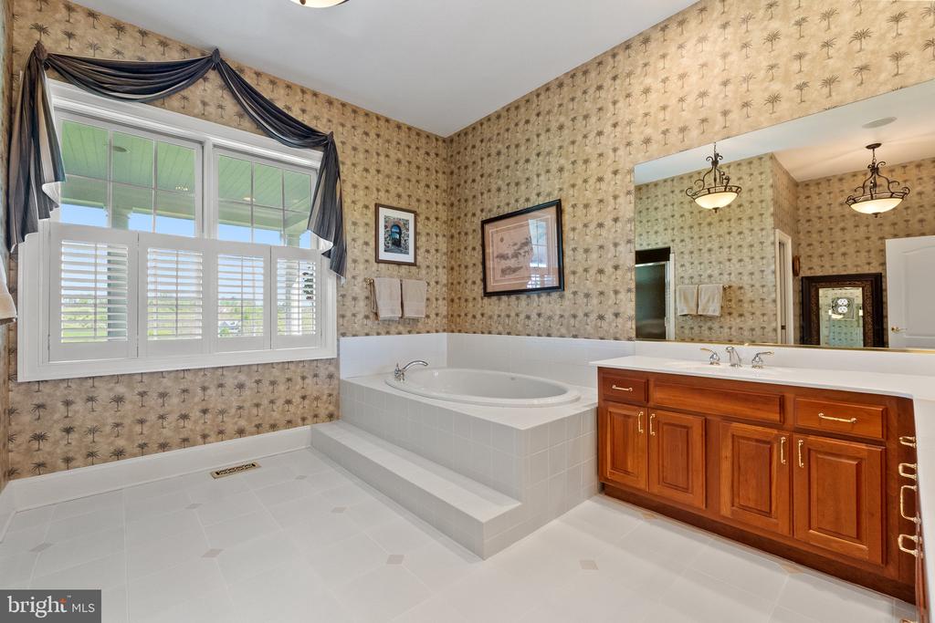 40959 PACER LANE