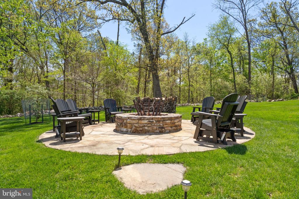 40959 PACER LANE