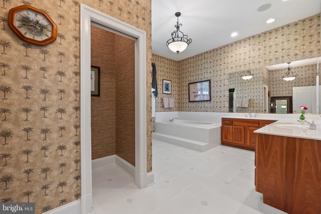 40959 PACER LANE