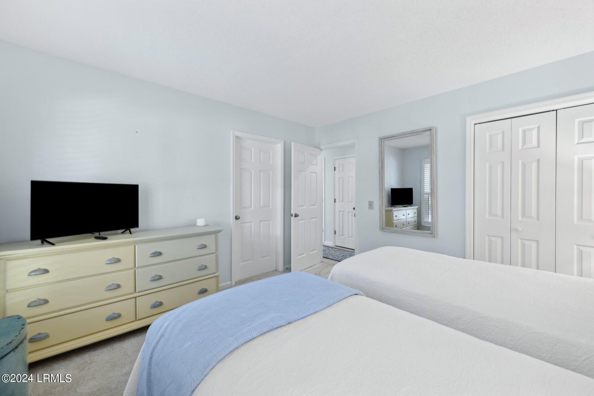125 Greenwood Drive Unit: 3424