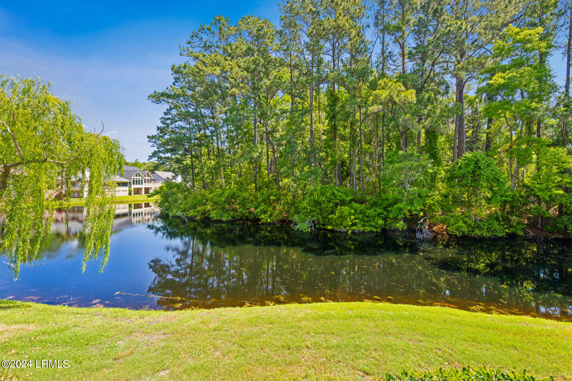 125 Greenwood Drive Unit: 3424