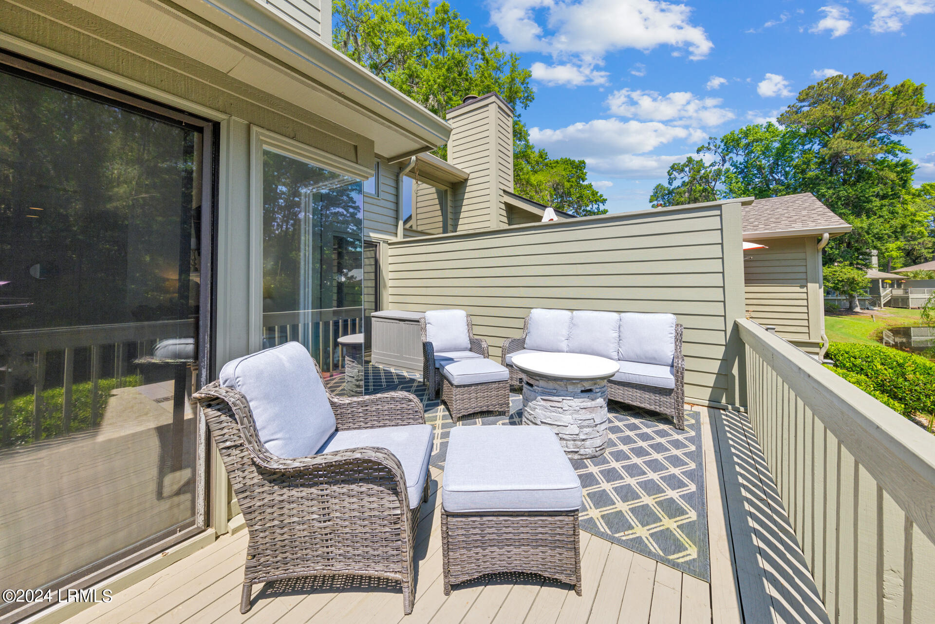125 Greenwood Drive Unit: 3424