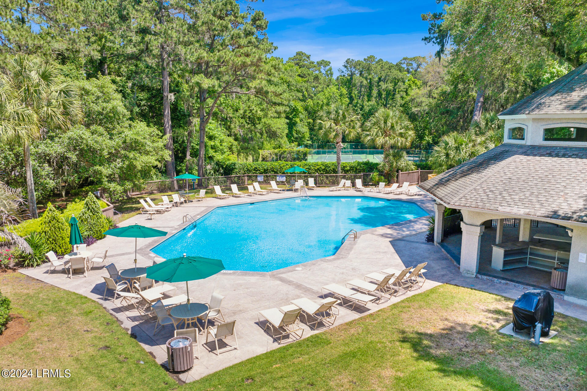 125 Greenwood Drive Unit: 3424