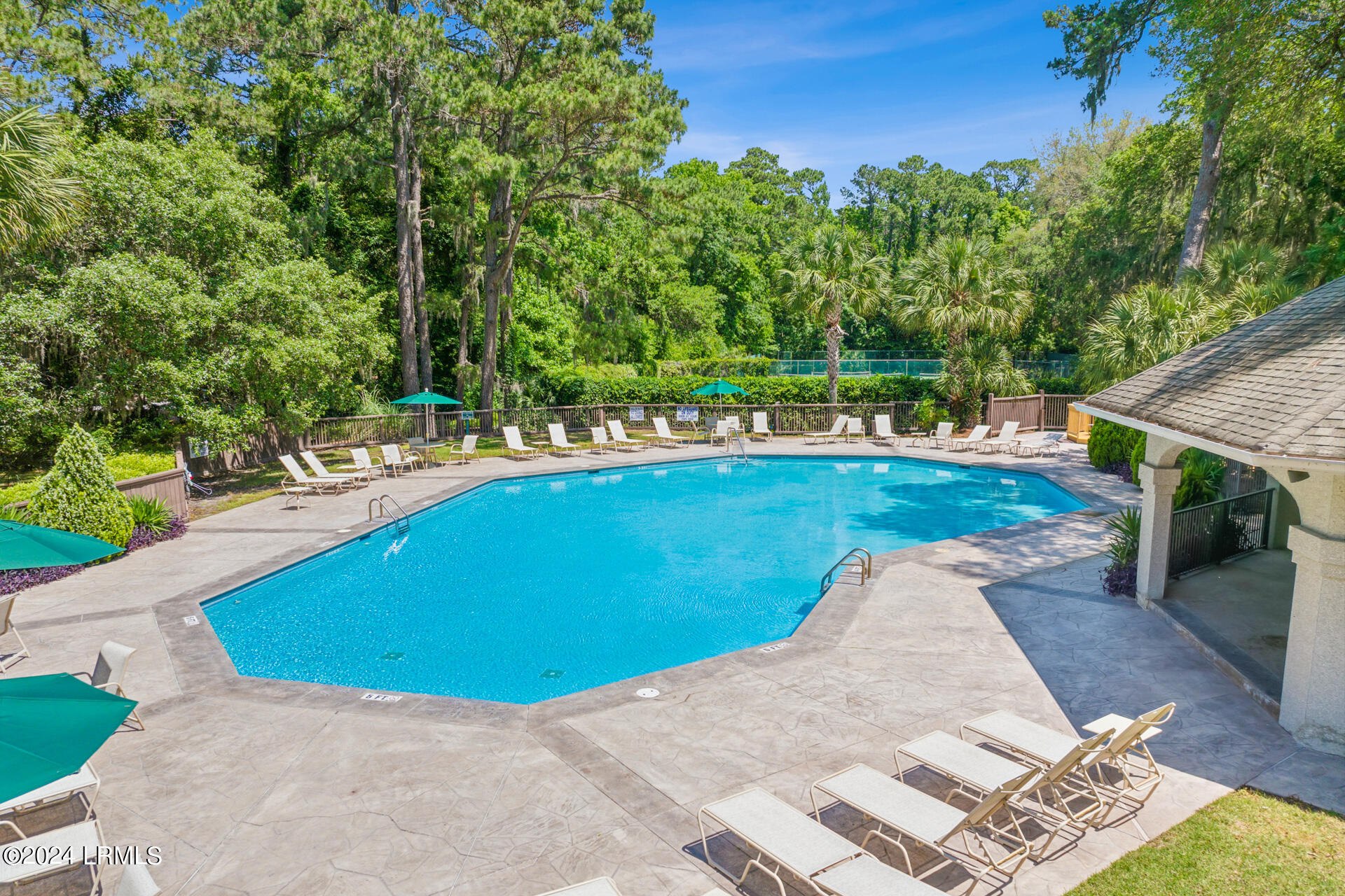 125 Greenwood Drive Unit: 3424