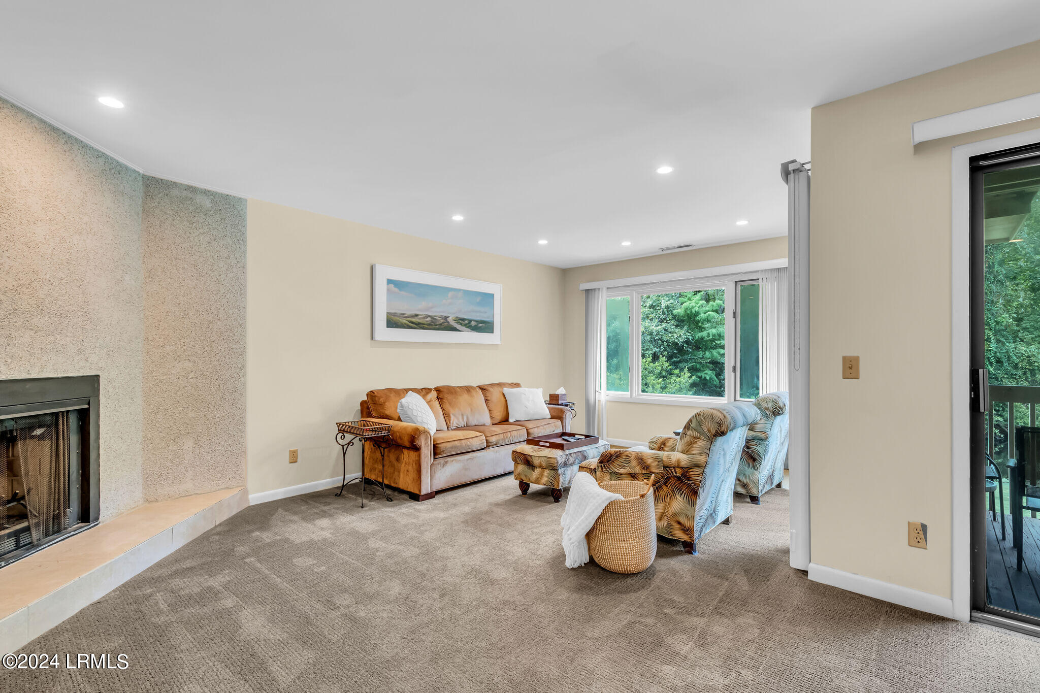 1 Gloucester Road Unit: 205