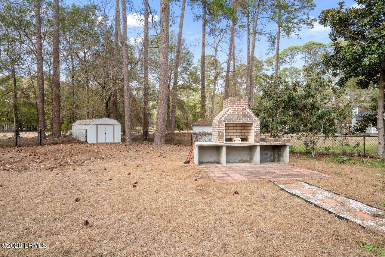 501 Sams Point Road