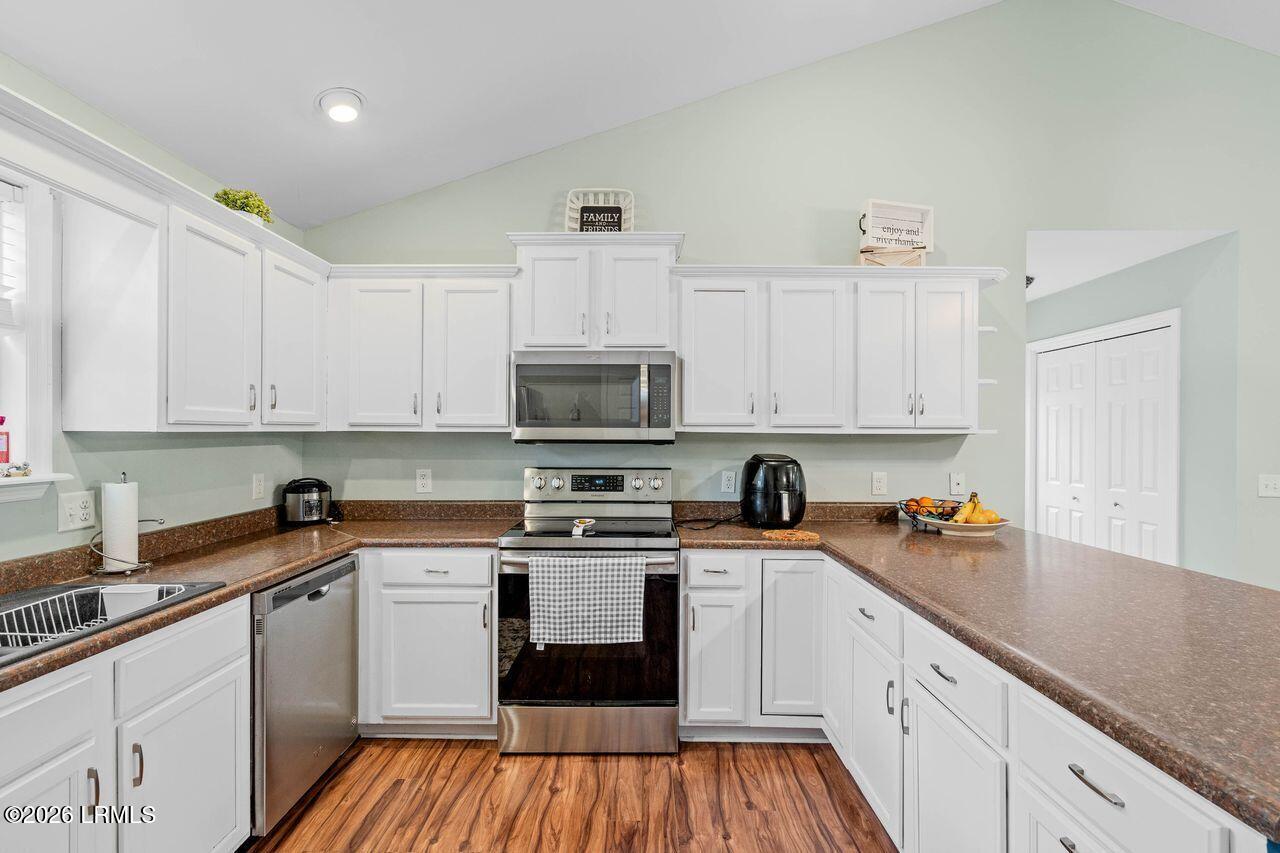501 Sams Point Road
