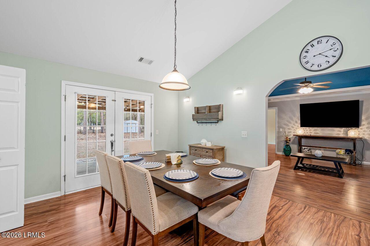501 Sams Point Road