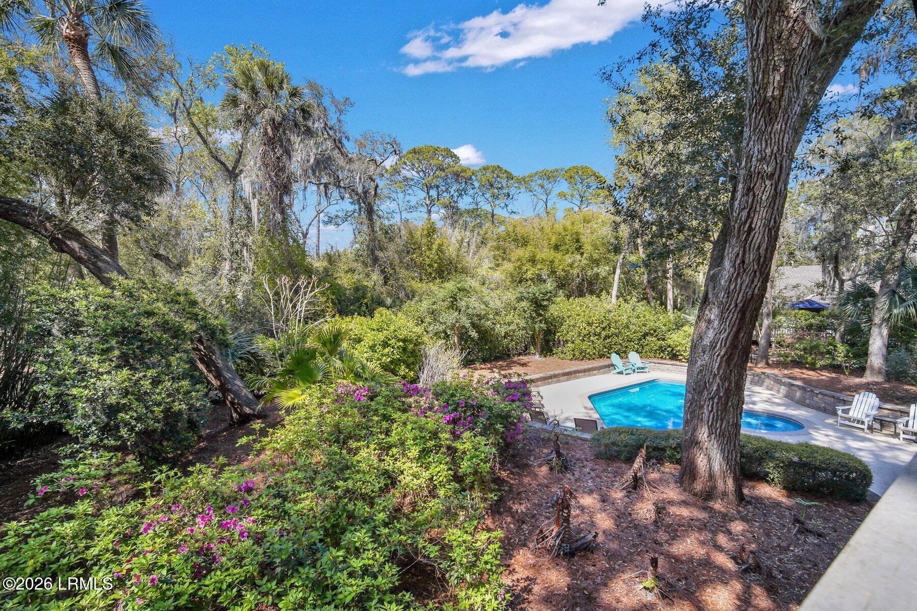 12 Sandhill Crane Road