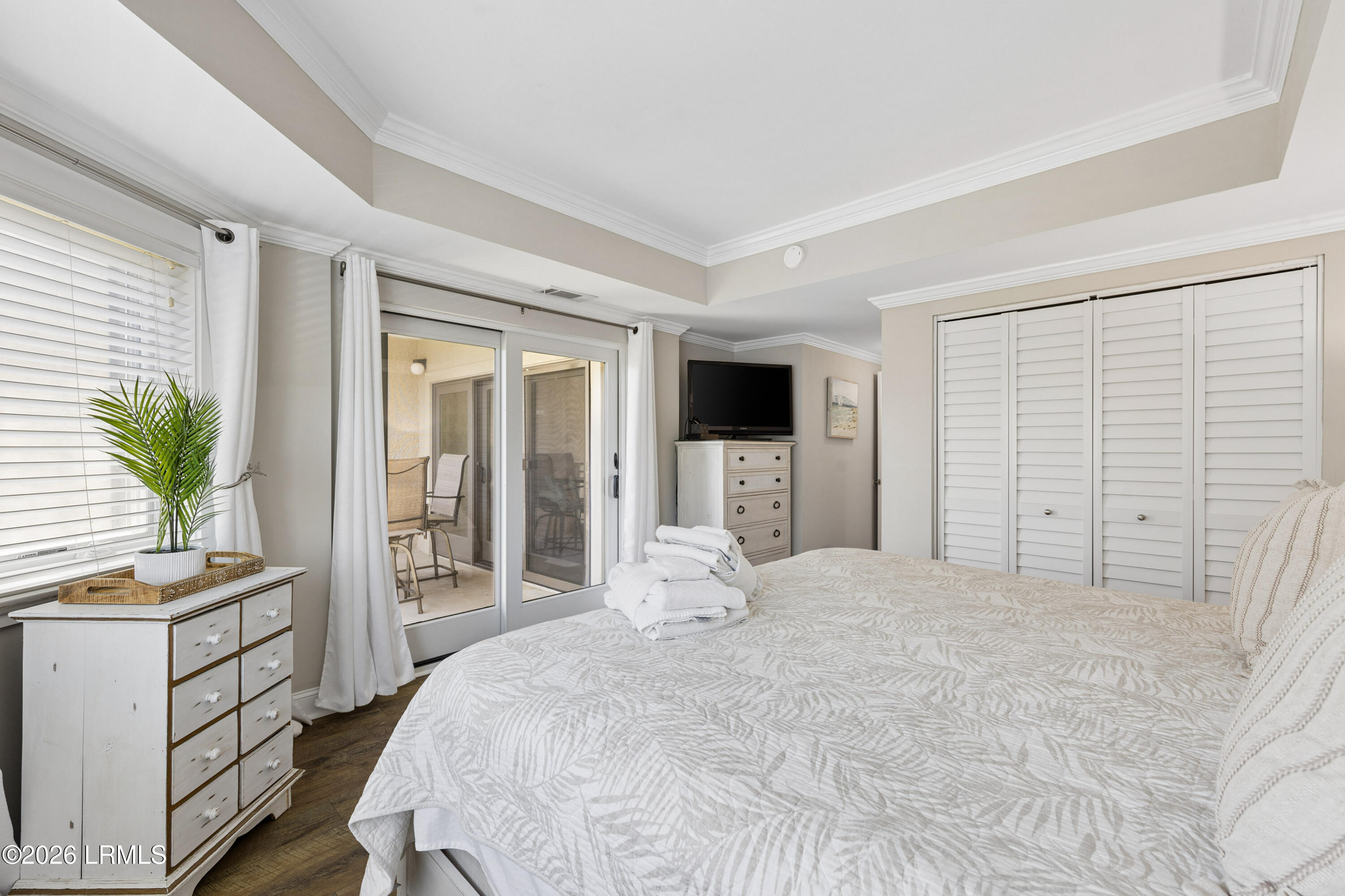 21 S Forest Beach Drive 231