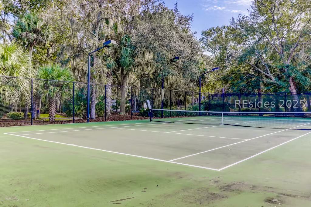 70 Shipyard Drive Unit: 172