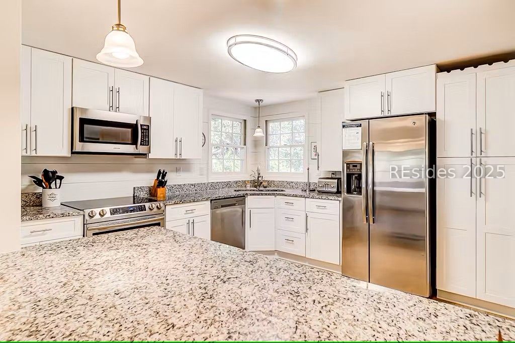 70 Shipyard Drive Unit: 172