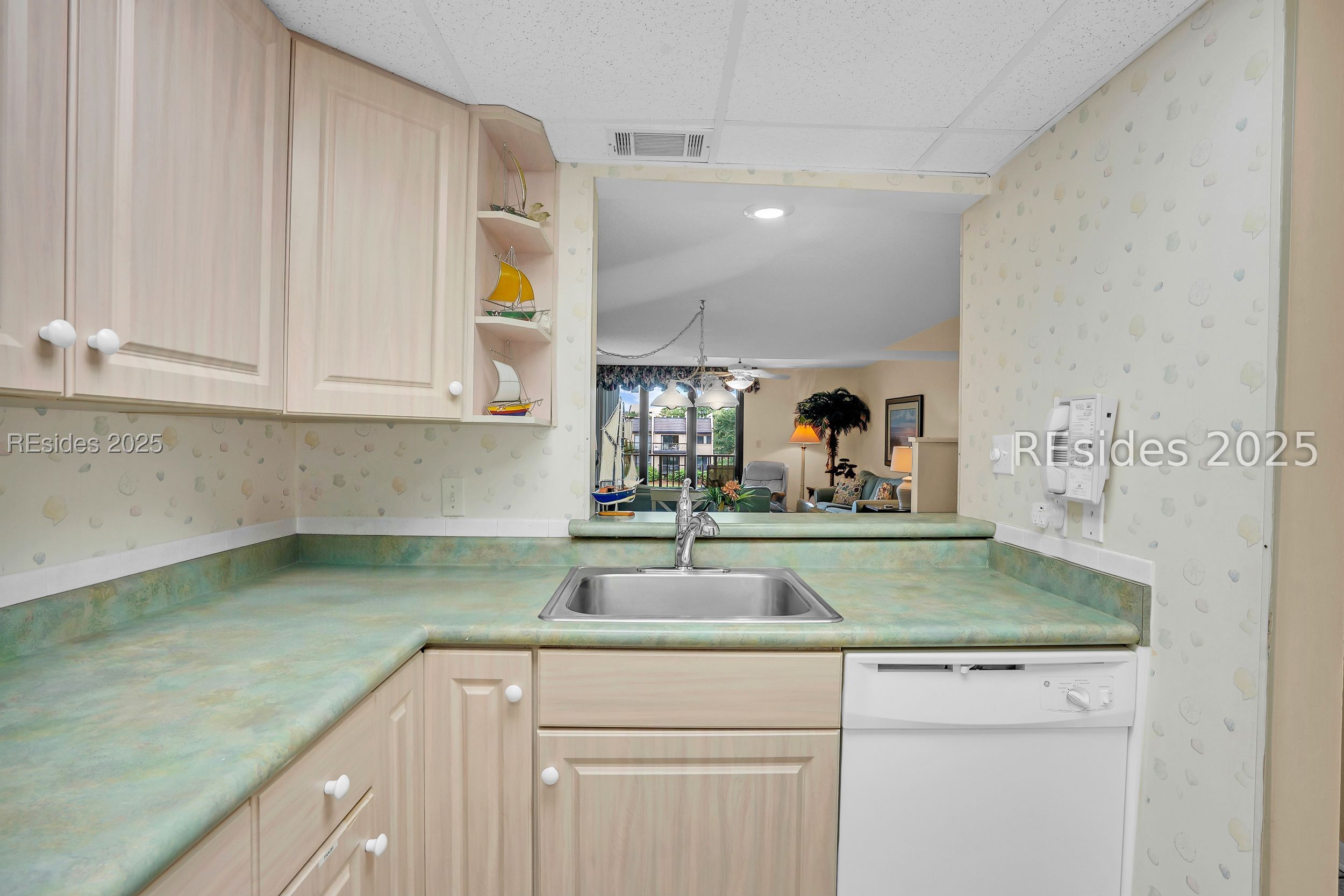 85 Folly Field Road Unit: 113