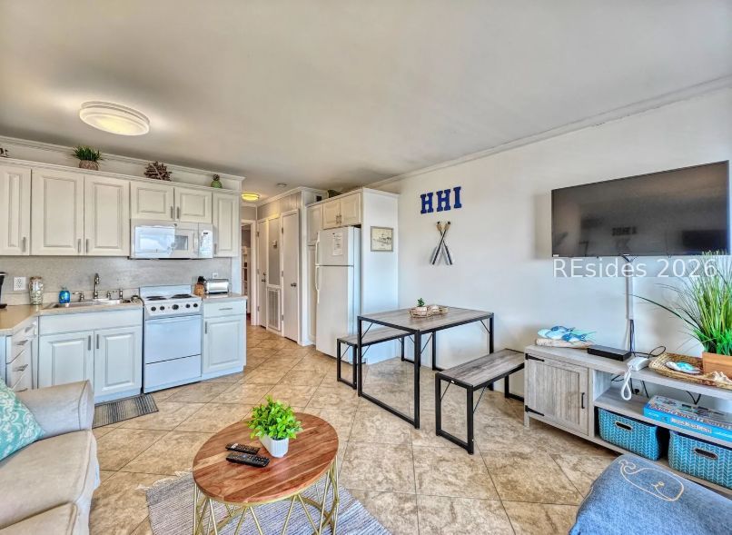 40 Folly Field Road Unit: B130