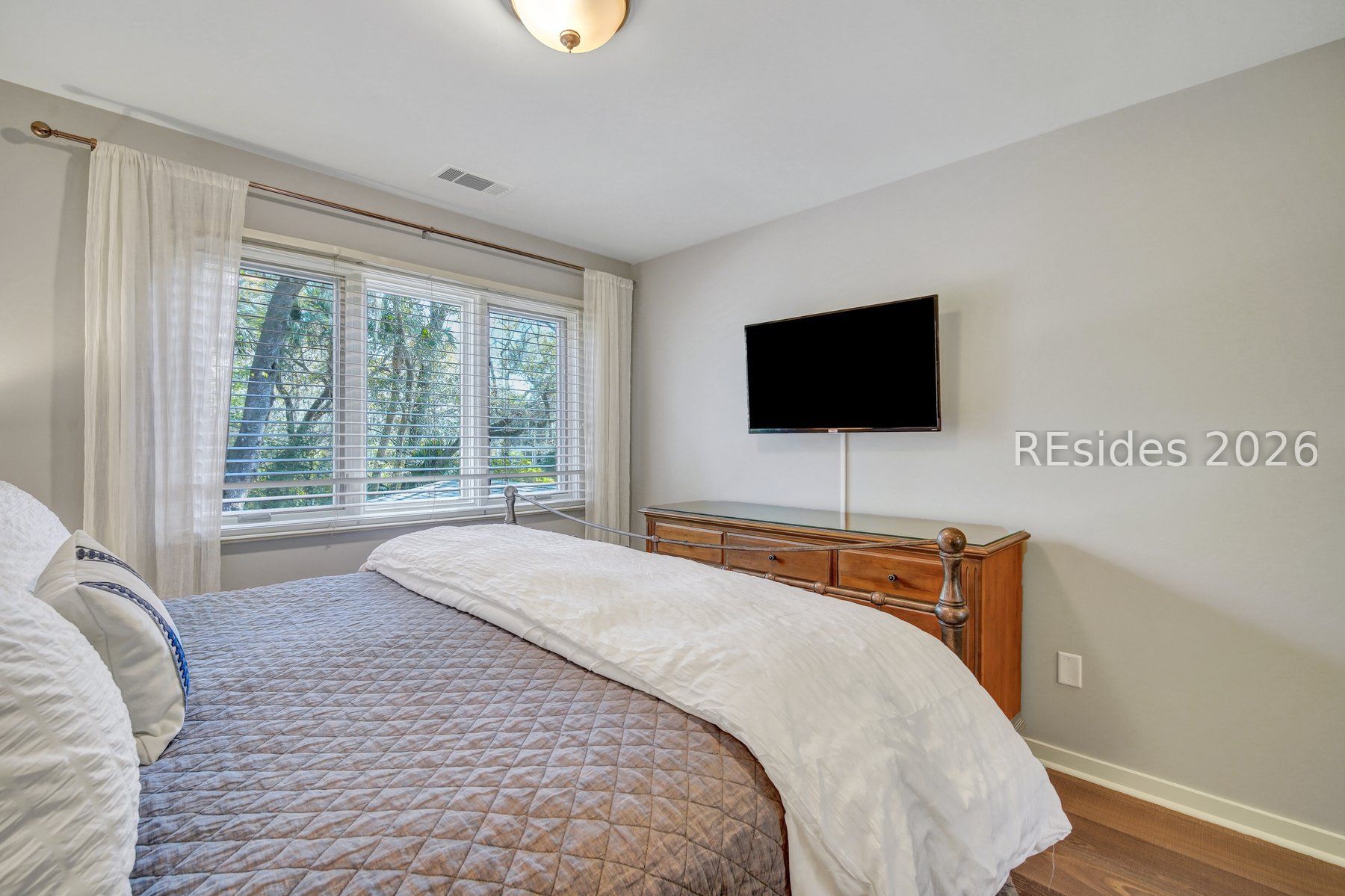 12 Sandhill Crane Road