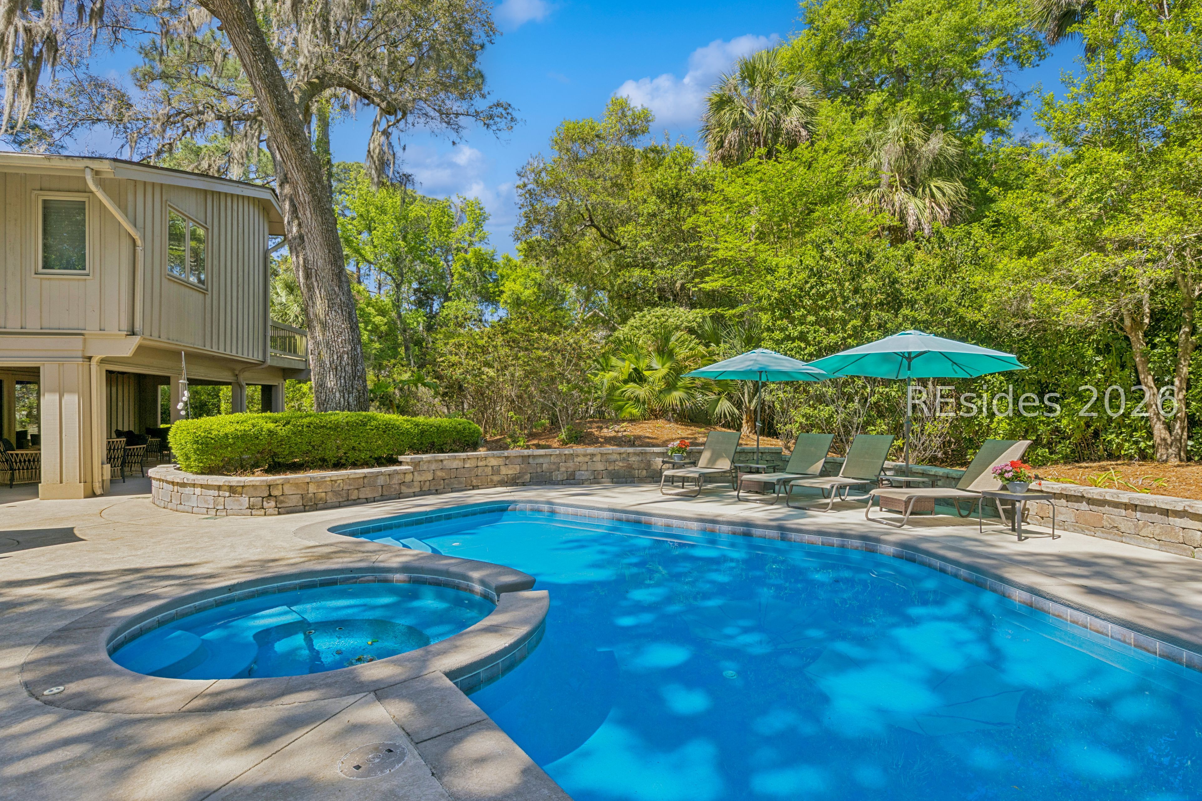 12 Sandhill Crane Road