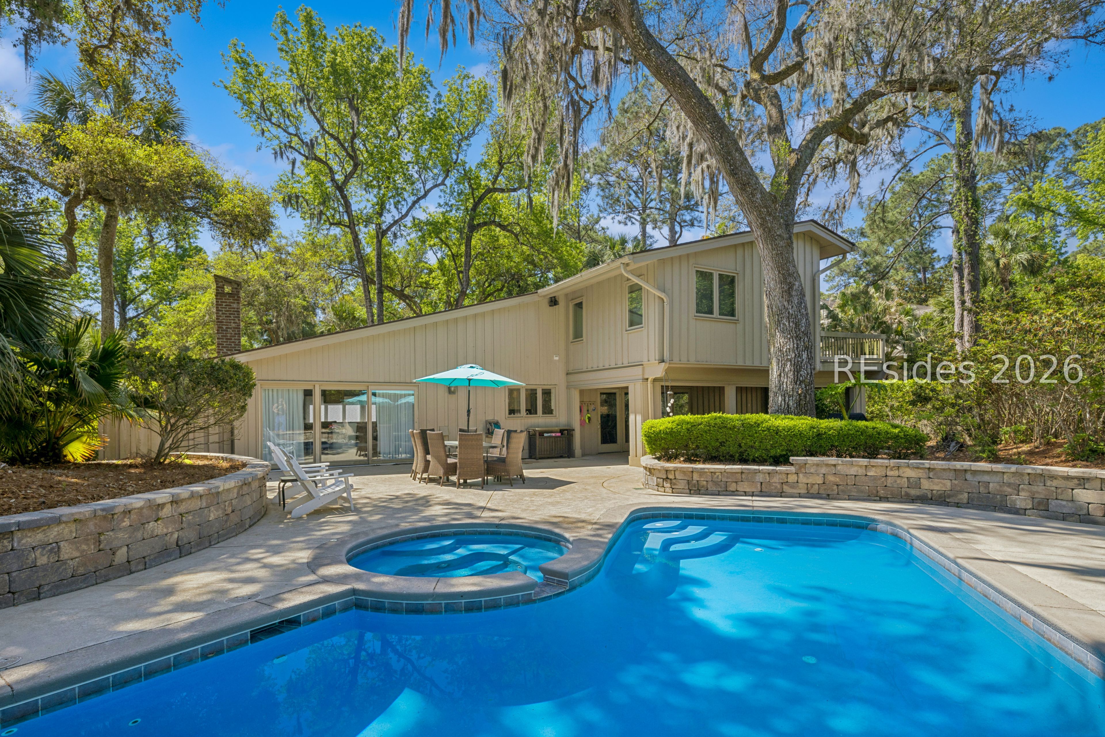 12 Sandhill Crane Road