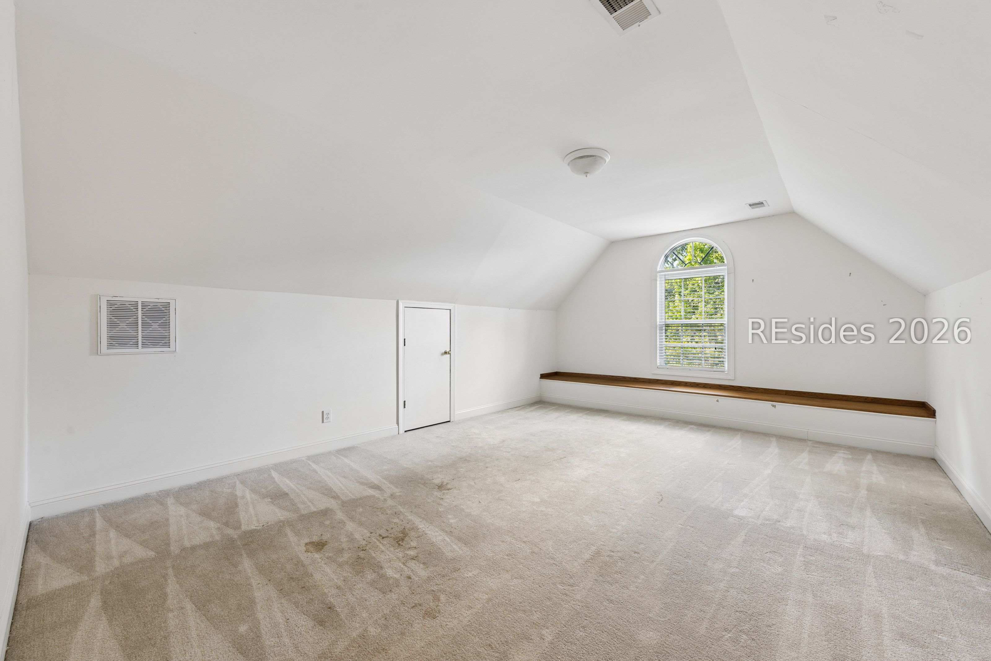 28 Meridian Point Drive