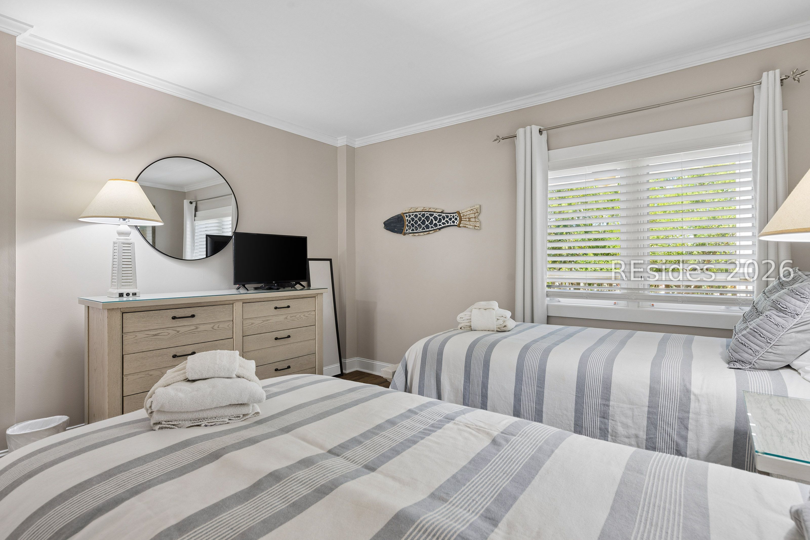 21 S Forest Beach Drive Unit: 231