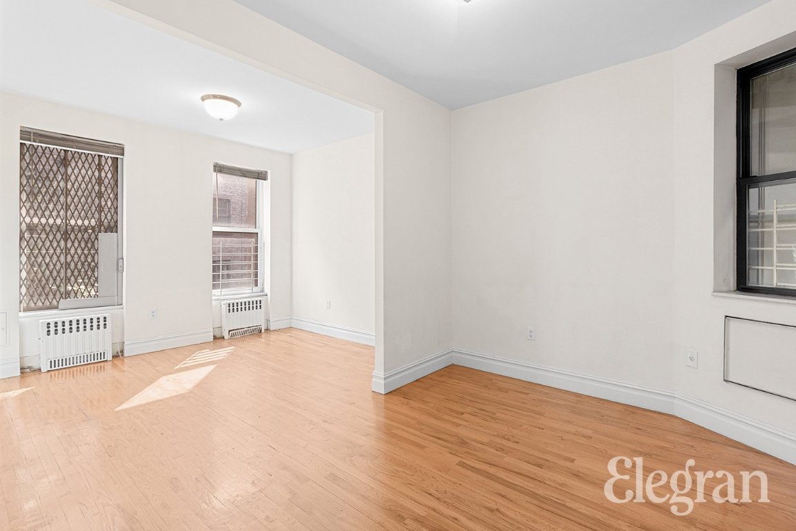 326 W 43rd Street 3-RW