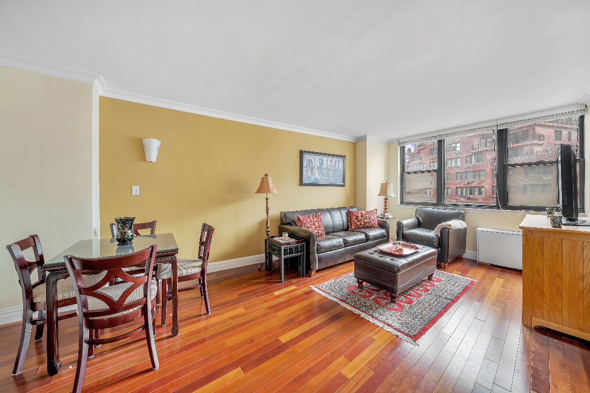 225 E 36th Street 9-J