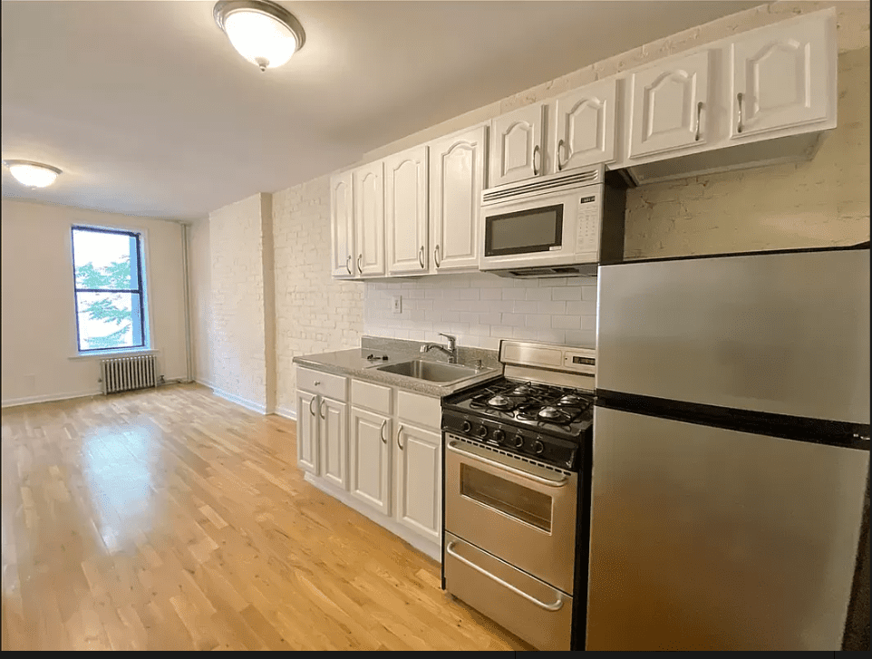 1604 1st Avenue 3-B