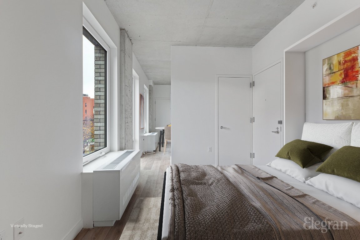 1638 Park Avenue 4-B
