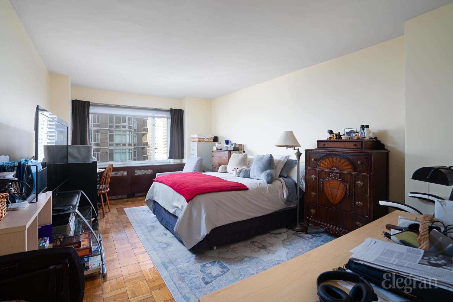 166 E 63rd Street 10-F