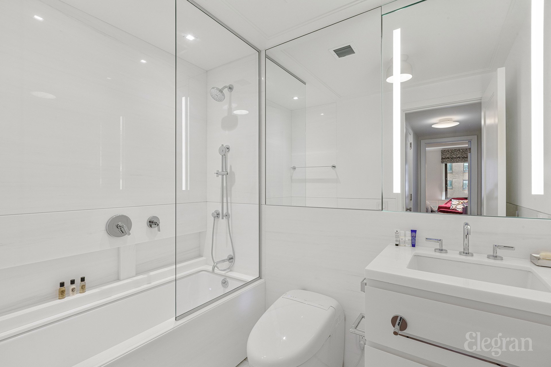 35 E 76th Street 815