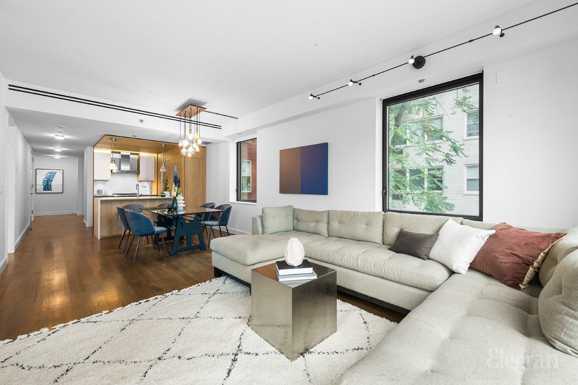 211 E 13th Street 4-I