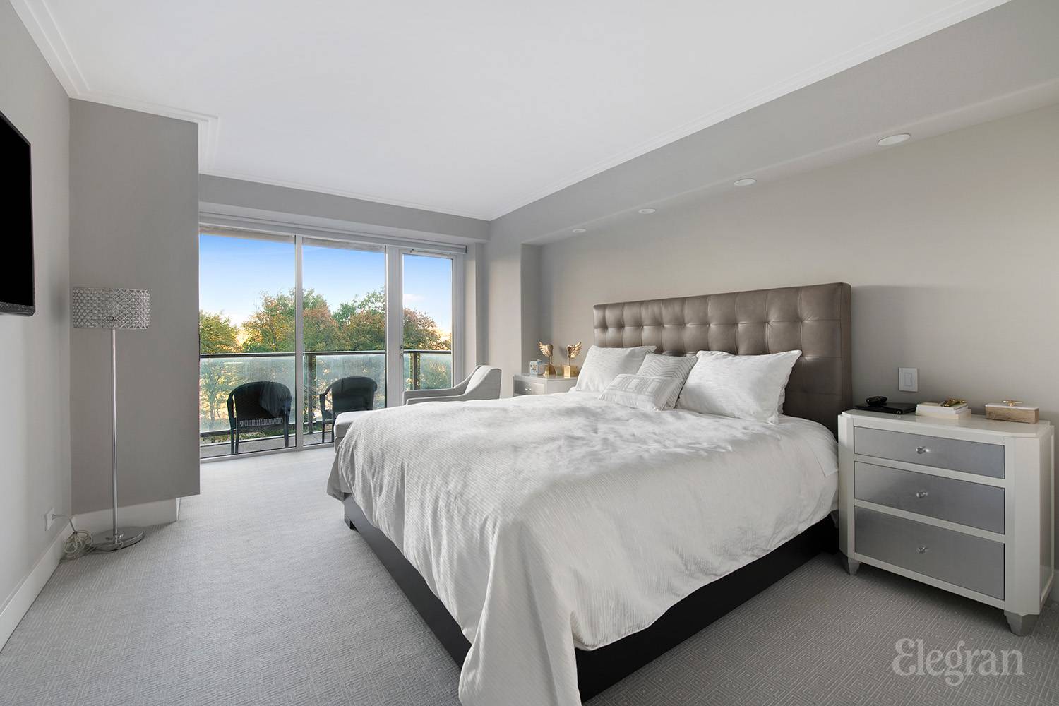 210 Central Park S 7-D