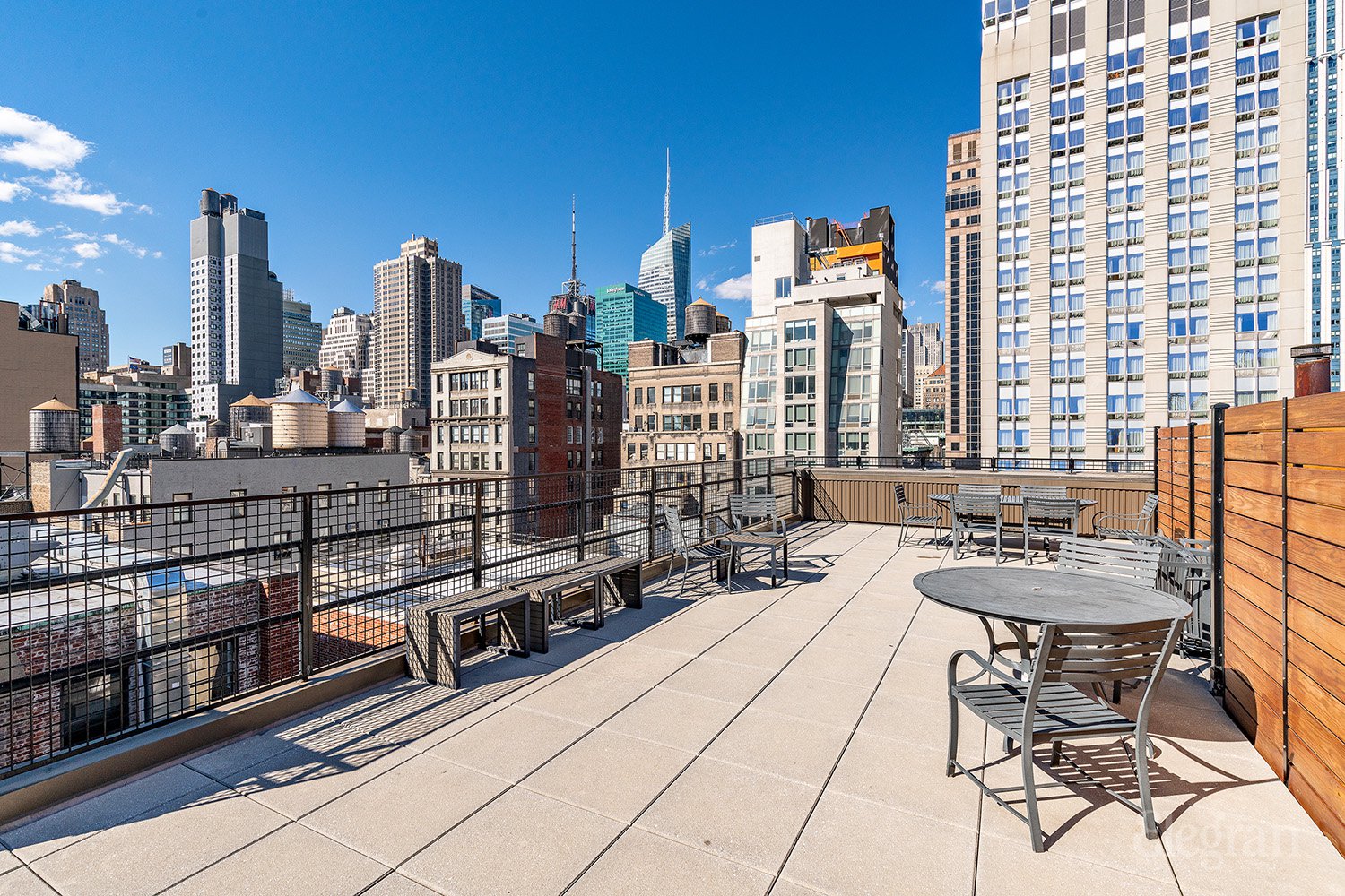 372 5th Avenue 4-A