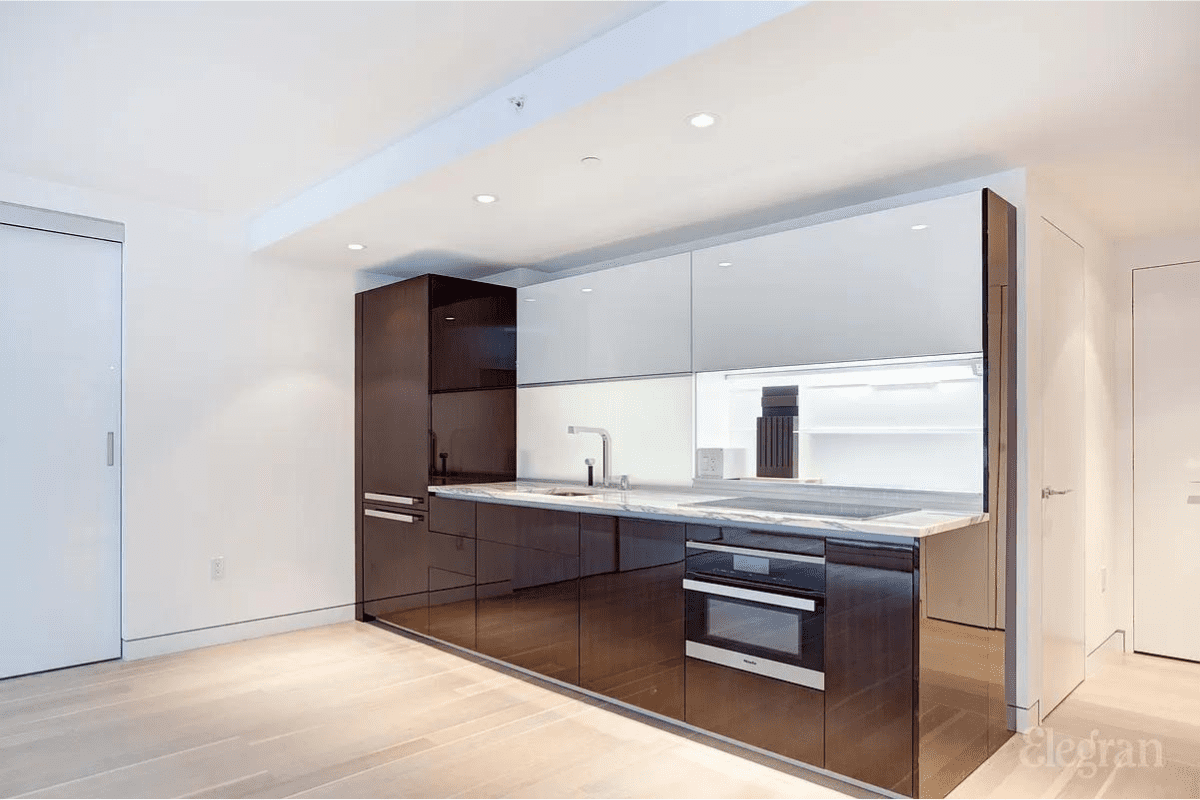 135 W 52nd Street 14-F