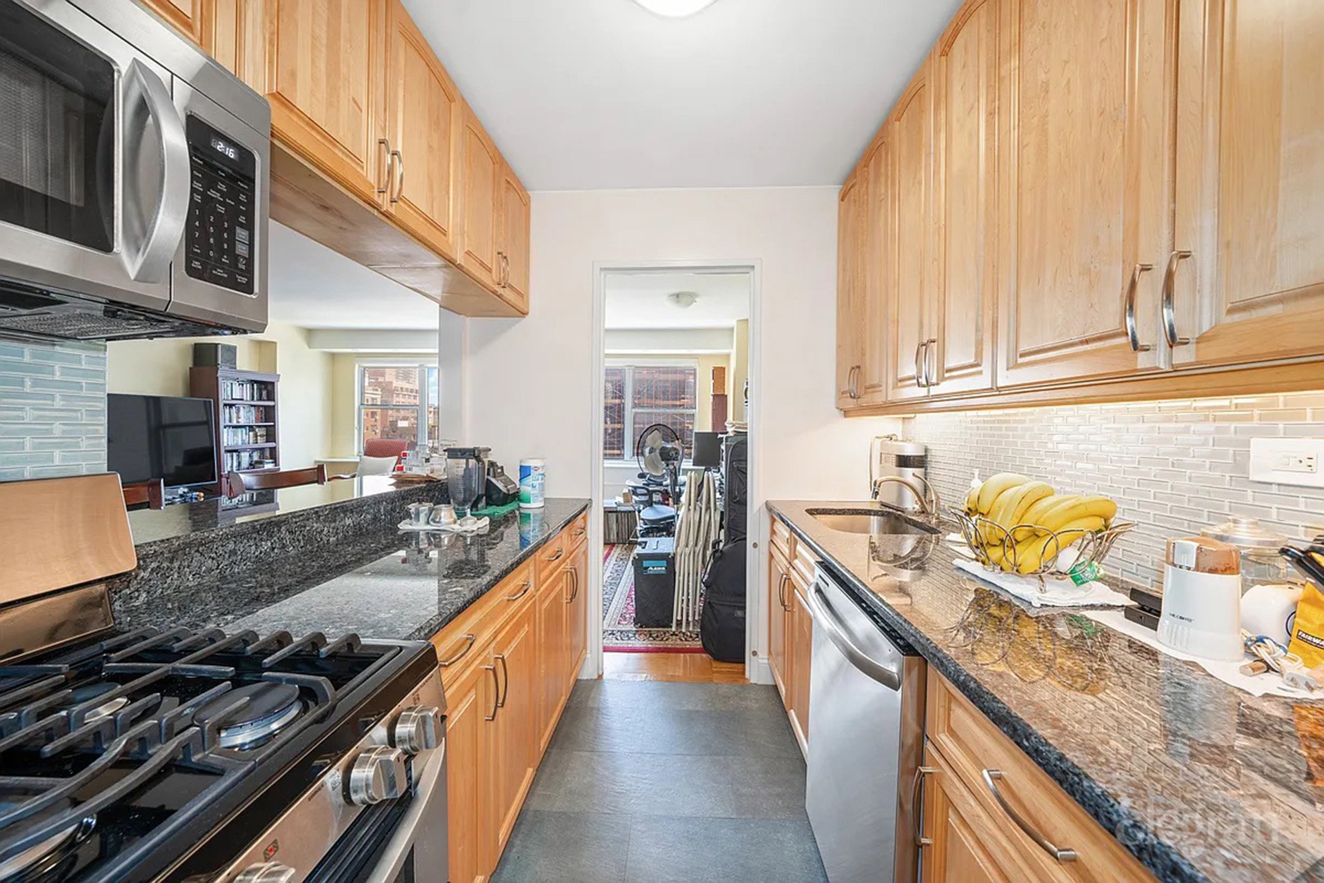 155 E 34th Street 8-F