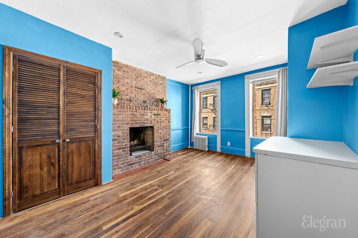 22 Cornelia Street 16