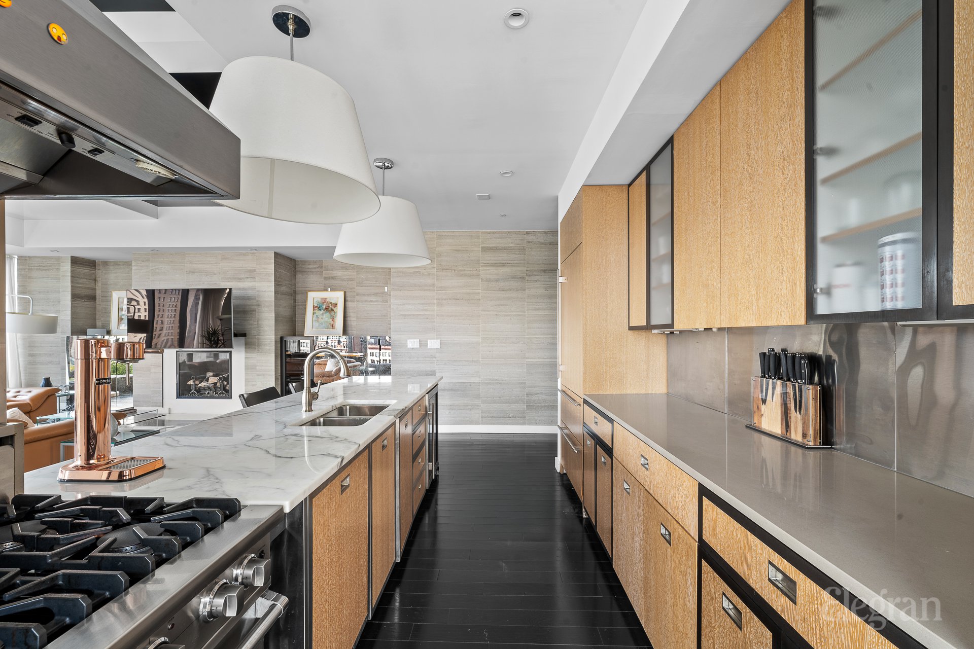 15 Union Square W 30