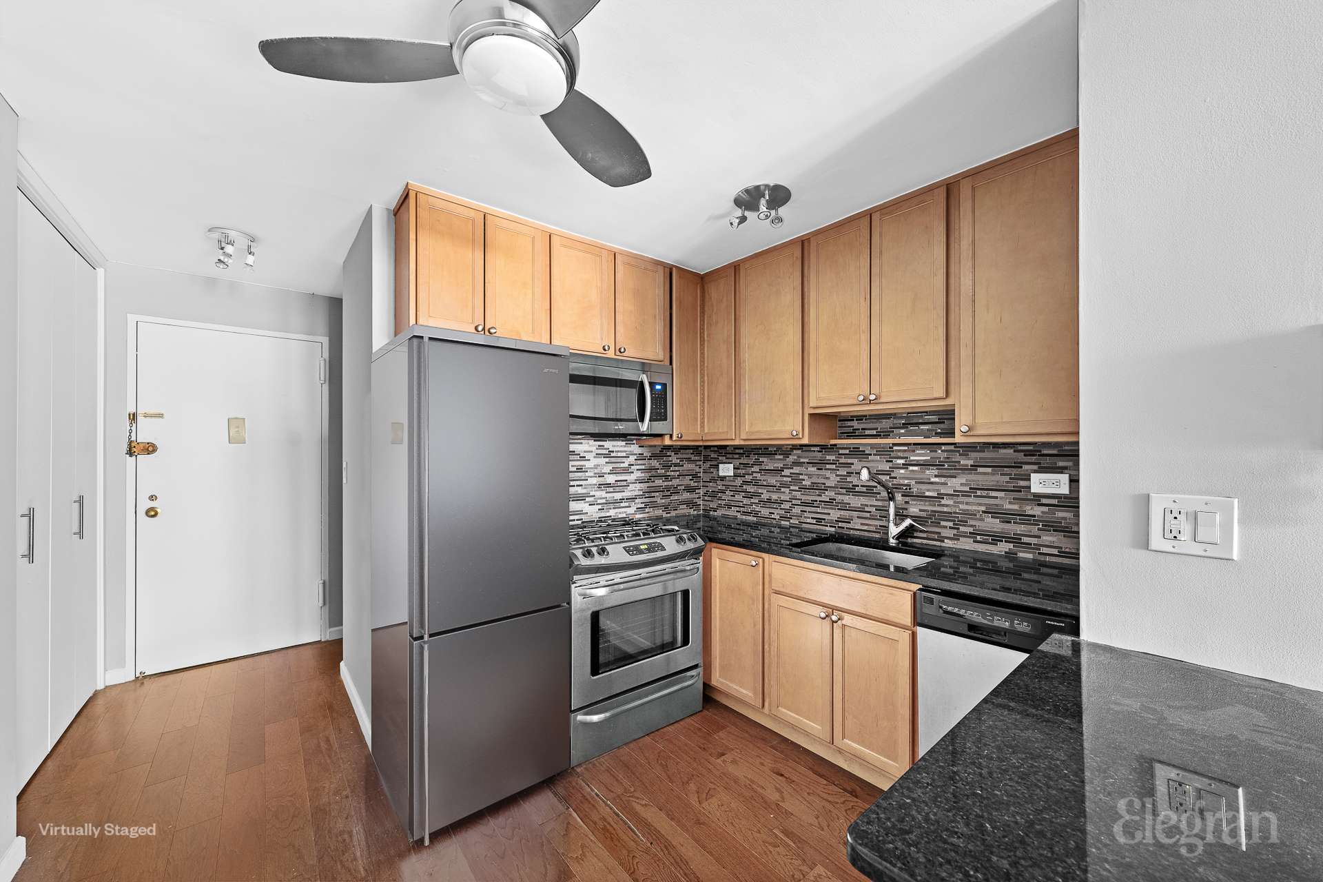 145 E 15th Street 6-J
